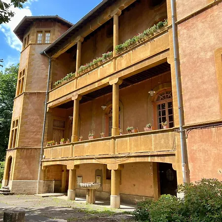 Bed and Breakfast Nuit Au Chateau